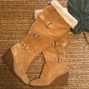 Nearly new Cole Haan heeled rain boots